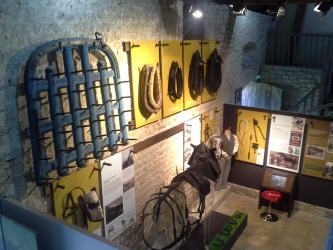 Exposition "A hue et à dia" à  la ferme-musée du Cotentin