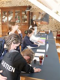 Visite avec les fiches-questions © Cd50