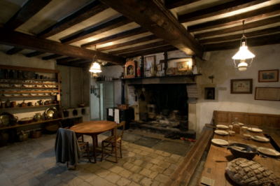 Ancien bâtiment d'exploitation de la ferme de Beauvais © L Reiz