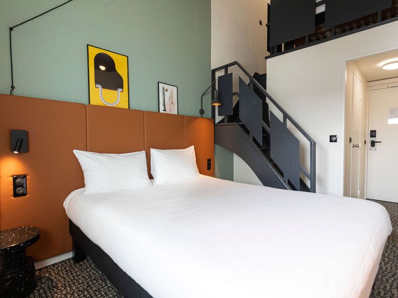 Chambre de l'hôtel Ibis Granville Port de Plaisance